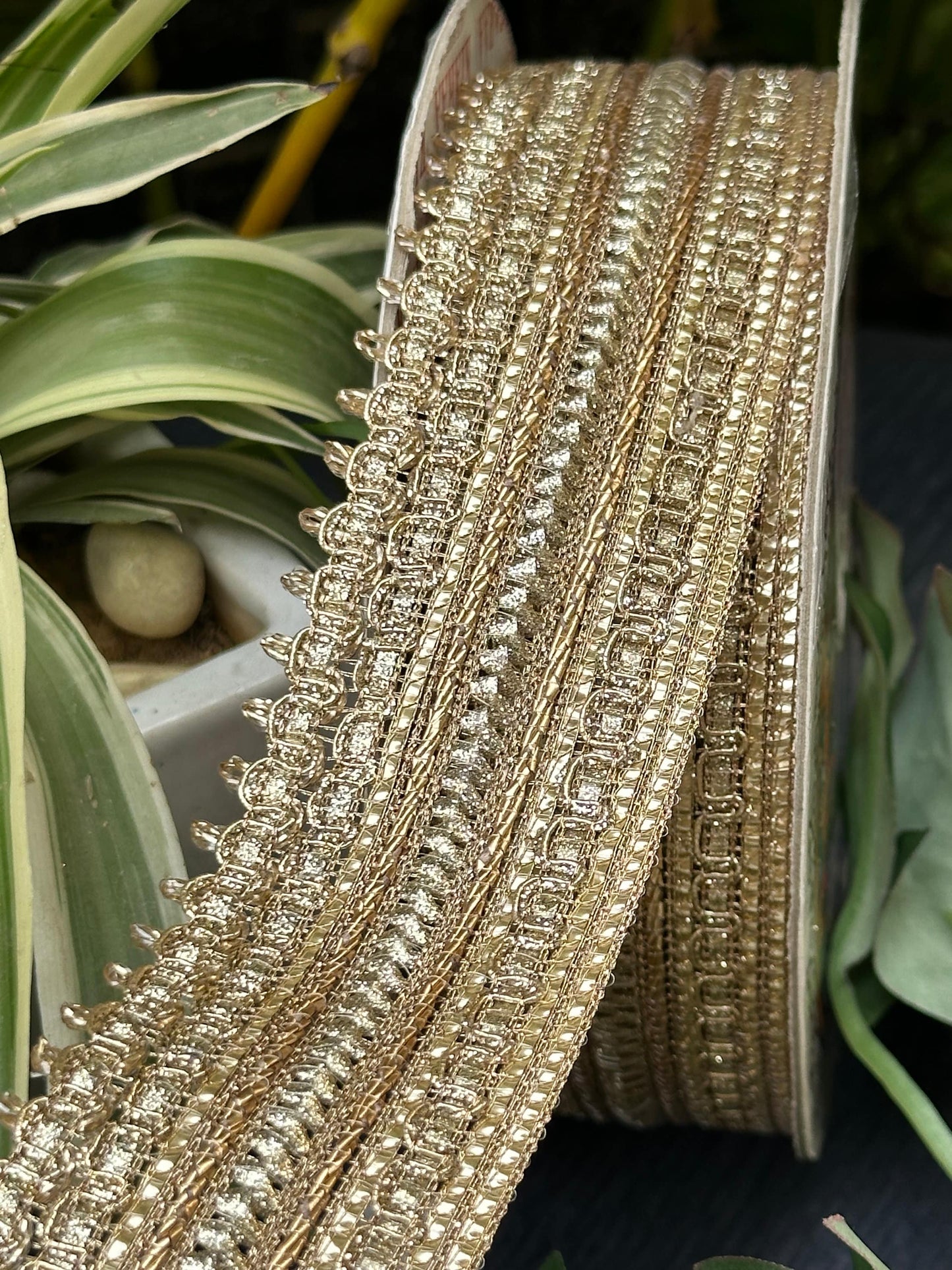 Handmade Metallic Lace Sequin Trim 4cm Indian Decorative Zari Band