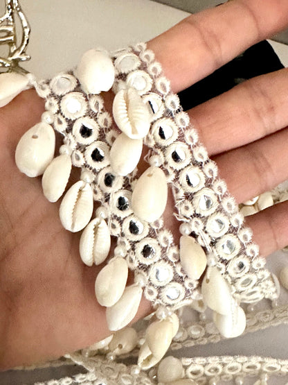 Pearl White Decorative Tassel Suspended Cowri Shell Mirror Beaded Tassel Trim