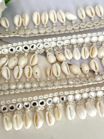Pearl White Decorative Tassel Suspended Cowri Shell Mirror Beaded Tassel Trim