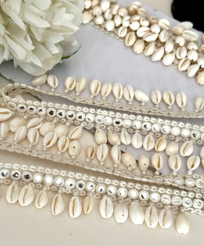 Pearl White Decorative Tassel Suspended Cowri Shell Mirror Beaded Tassel Trim