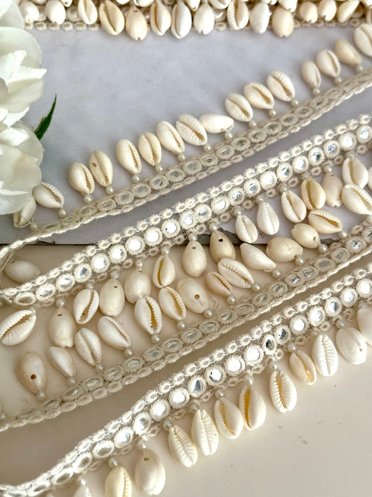 Pearl White Decorative Tassel Suspended Cowri Shell Mirror Beaded Tassel Trim