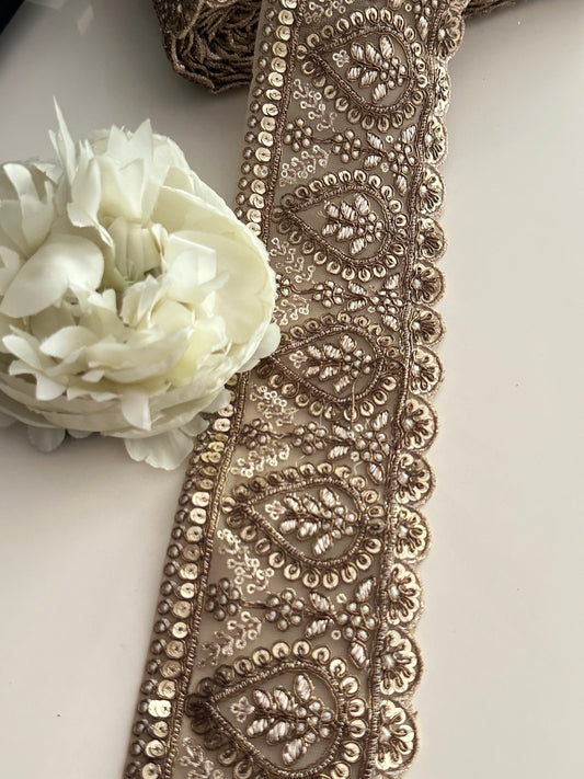 Antique Paisley Zari High Quality Sari Lehenga Border Traditional Mughal Inspired Threadwork Lace