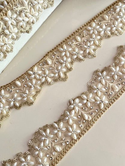 Scalloped Sequin Pearl & Zircon trim zari embroidery Flower pattern for Bridal veil