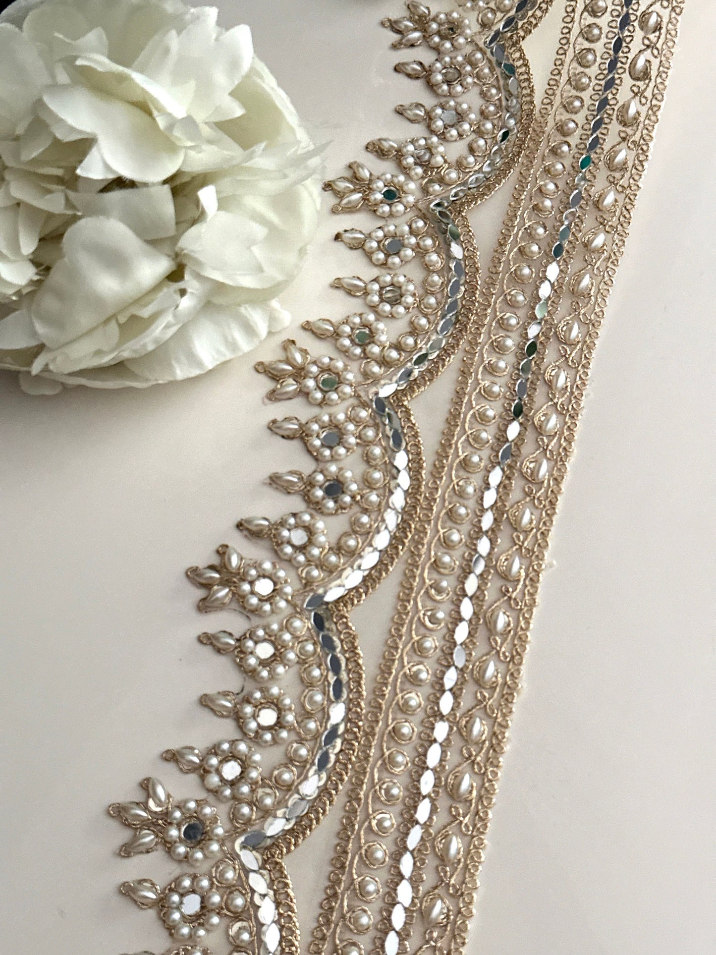 Light Gold Scalloped Mirror Sequin & Pearl Embellished Zari Border Trim