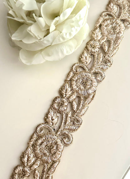 Rose gold cutwork dabka border handmade zari threadwork Indian trim by 5.5cm by yard