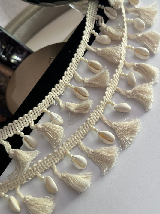 Cotton White Suspended Tassel Cowri Shell & Pearl Bead Decorative Tassel Trim 4cm