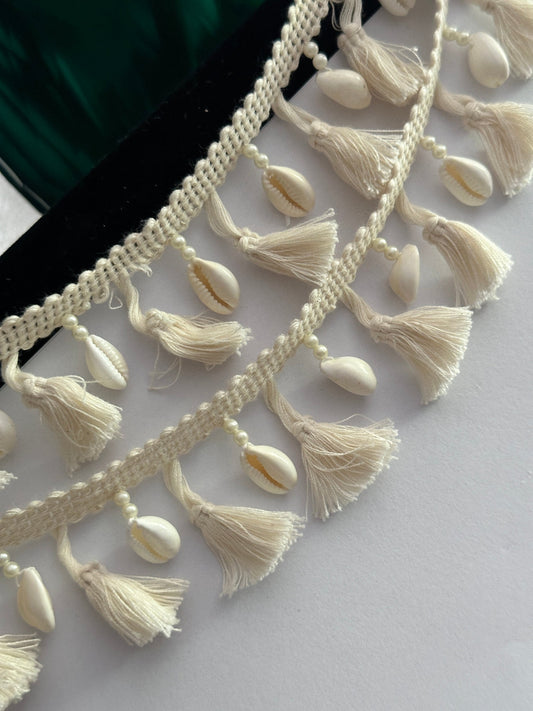 Cotton White Suspended Tassel Cowri Shell & Pearl Bead Decorative Tassel Trim 4cm