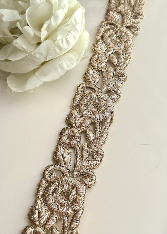 Rose gold cutwork dabka border handmade zari threadwork Indian trim by 5.5cm by yard