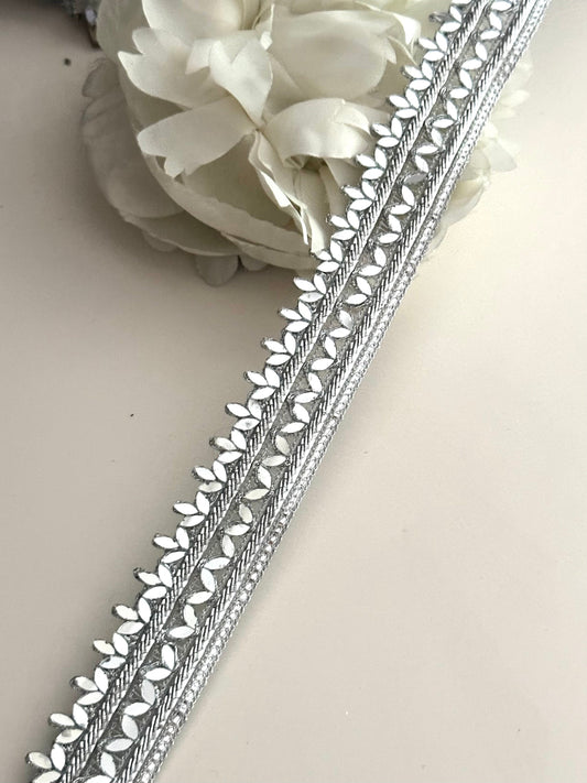 Indian Mirror Trim On Zari Base Glamourous saree Border 2.5cm Silver Indian Bollywood Mirror Band