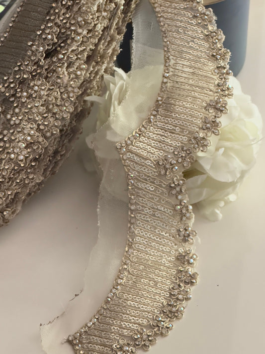 5cm Indian Scalloped Zircon Zari Sequin Embellished Sari Trim  Antique Gold Wedding Band Lace DIY Decoration Sew-On Border by the Yard