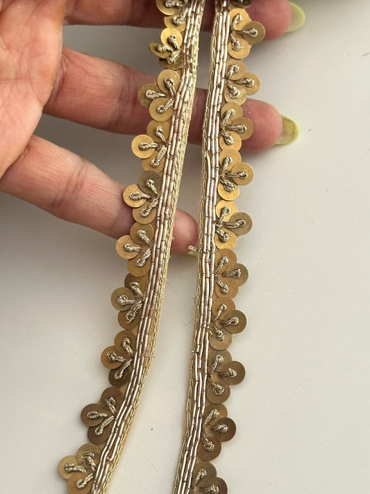 1Yard Indian Gold Metal Sequin Embellished Trim, Hand Embroidered Bridal Sewing Dress Finishing Trim, Costume Sew On Trim,Indian Lace 1 Cm
