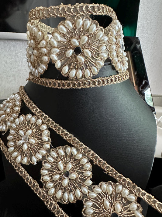 Round Gold Wedding lace Pearl and Zircon embroidery bridal waist band