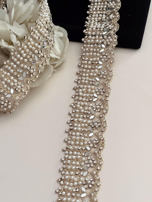 Scalloped Pearl And Zircon Embellished Lace Wedding Sash & Bridal Veil Trim