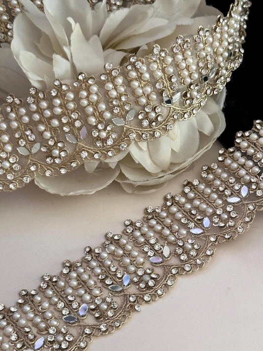 Scalloped Pearl And Zircon Embellished Lace Wedding Sash & Bridal Veil Trim