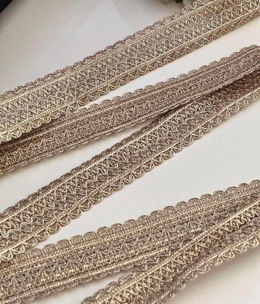 Light Gold Silk Saree Lace 3cm  Indian Decorative Crafting Ribbon for Festive Outfit Craft Supply