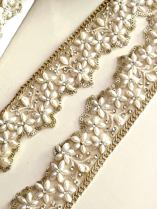 Scalloped Sequin Pearl & Zircon trim zari embroidery Flower pattern for Bridal veil