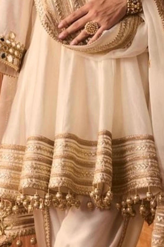 Metallic Gold fabric Indian lace Trim 7cm Decor & Crafting Ribbon for festive wear bridal gowns