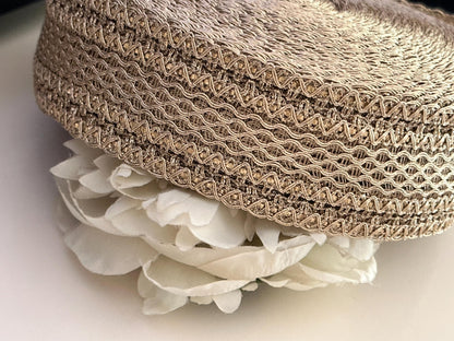 Pale Gold Metallic Fabric Lace Silk Sari Border Ribbon 5cm Indian Zari Band Traditional Woven Lace