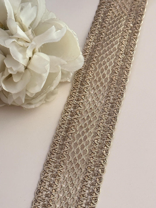Pale Gold Metallic Fabric Lace Silk Sari Border Ribbon 5cm Indian Zari Band Traditional Woven Lace