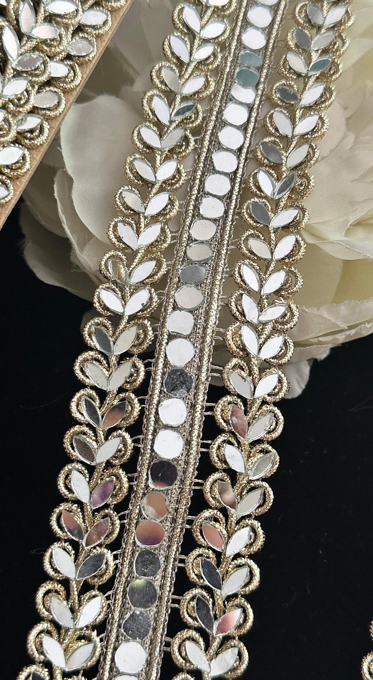 Radiant Gold Mirror Trim