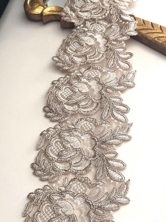 3D floral rose applique bridal veil lace trim for wedding gown ballroom dance costume flower girl dress embroidered floral lace By Yard