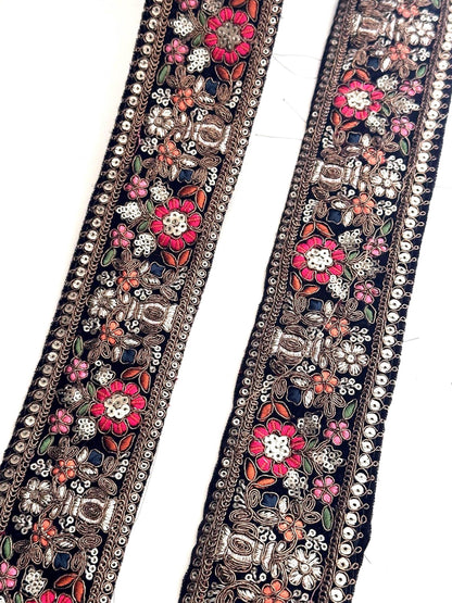 Victorian style multicolour lace trim with intricate design, showcasing rich texture and handmade craftsmanship, perfect for fashion, home decor, and crafts.