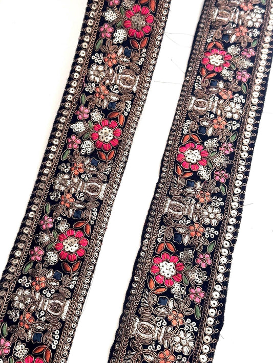Victorian style multicolour lace trim with intricate design, showcasing rich texture and handmade craftsmanship, perfect for fashion, home decor, and crafts.