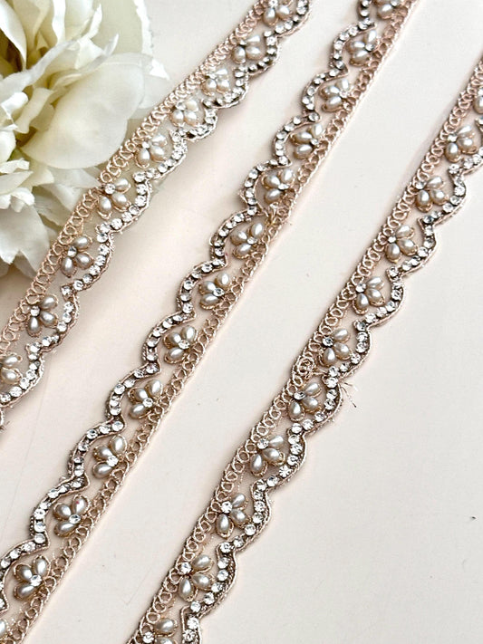 High-End Pearl Rhinestone Lace Trim Fashion Designers Gold Lace for Costumes & Art Supply