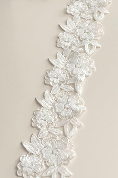 Ivory Bridal Floral Applique Lace Trim White 1 Yard