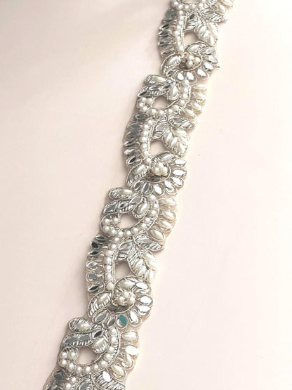 Pearl Crystal Embellished Light Gold Wedding Lace Indian Symmetric Bridal Veil Trim