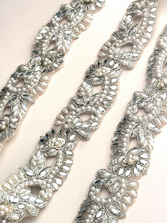 Pearl Crystal Embellished Light Gold Wedding Lace Indian Symmetric Bridal Veil Trim
