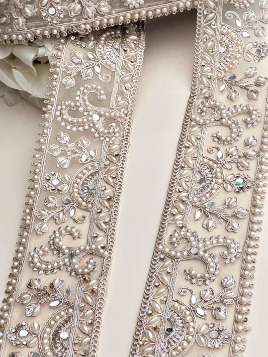 Luxury Wedding Lace Bridal Veil Zircon Pearl Embellish Zari Border Handmade