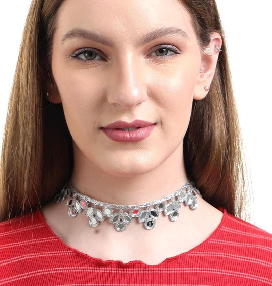 Boho Chic Leaf Design Neck Collar Choker - Nature-Inspired Jewelry for Her - Adjustable Clasp