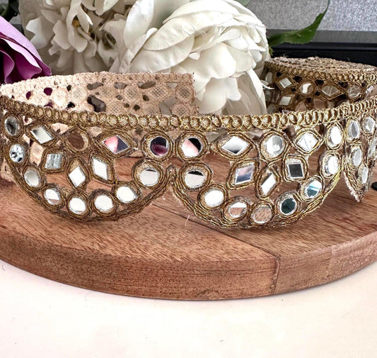 Indian Mirror Work 4.5cm Antique gold Scalloped Zari Mirror Trim Choker Band