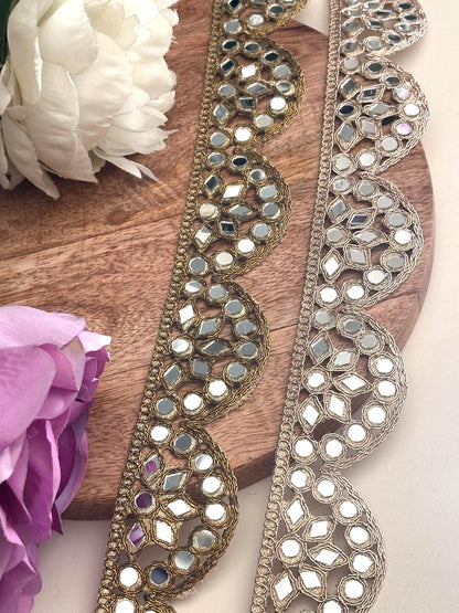 Indian Mirror Work 4.5cm Antique gold Scalloped Zari Mirror Trim Choker Band
