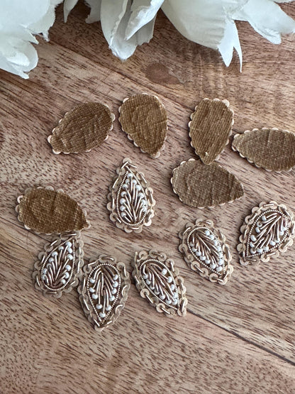 Applique Patch Indian Handwork Zardozi Small   Leaf Pattern  Bullion Crafting Supply For