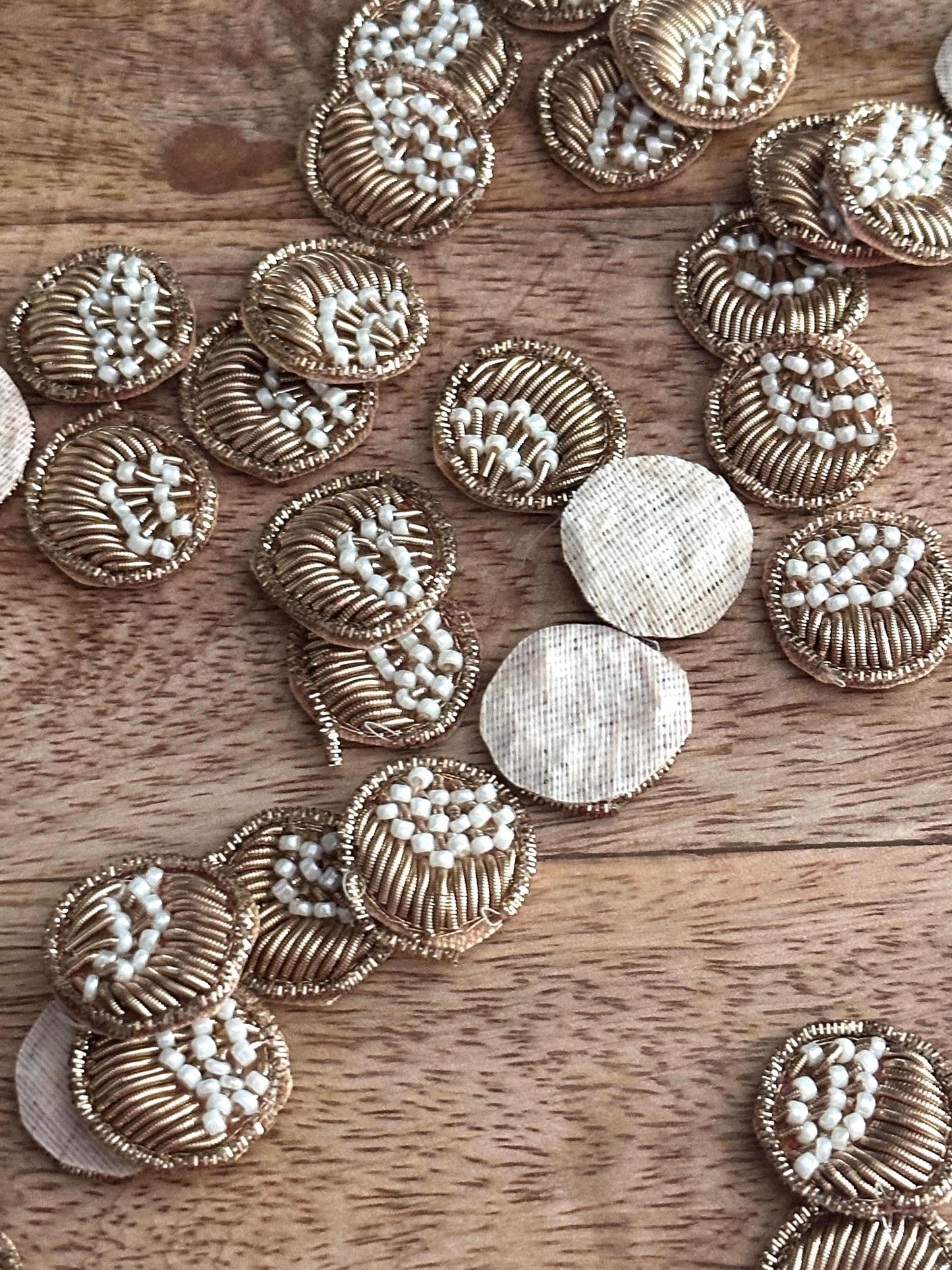 Handcrafted Small Round Applique Indian Hand embroidered Bullion Pieces For Clothing Accessories