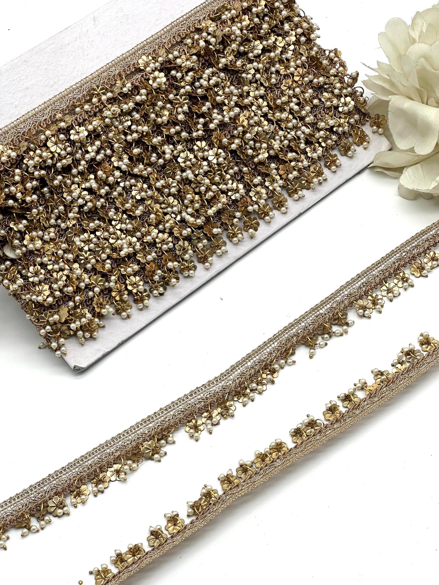Luxury Gold Metal Beaded Pearl Trim Bridal Wear Veil Edging Handcrafted Metal Tassel