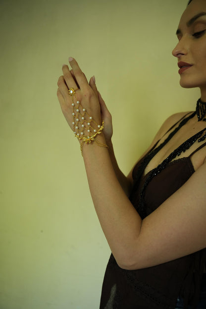 Pearl Hand Harness Bracelet Gold Hand Chain Ring