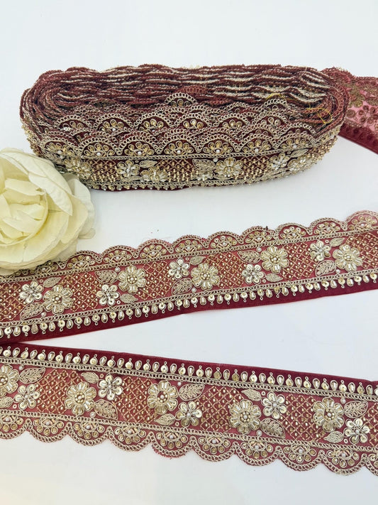 Scalloped Embroidered Lace Trim