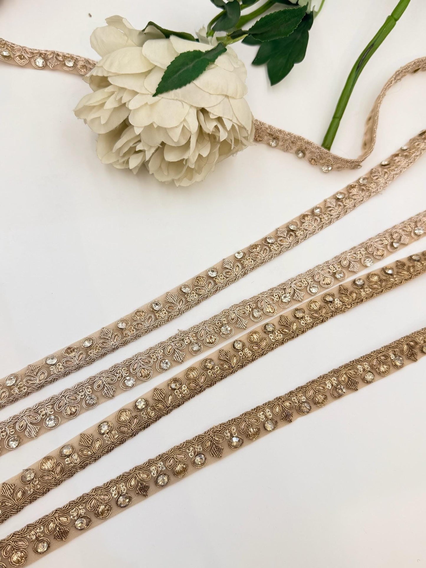 Luxury Floral Rhinestone Bridal Trim Kundan Champagne Gold Embroidered Border Wedding Dress Lace Crystal Applique Couture Fashion Ribbon
