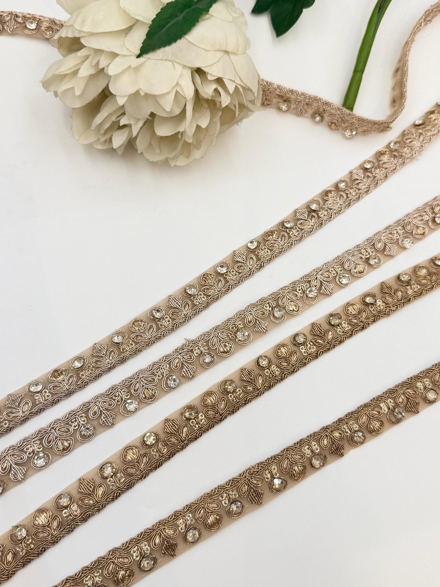 Luxury Floral Rhinestone Bridal Trim Kundan Champagne Gold Embroidered Border Wedding Dress Lace Crystal Applique Couture Fashion Ribbon