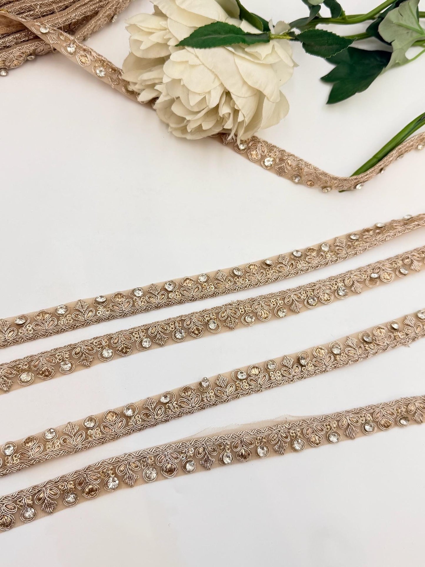 Luxury Floral Rhinestone Bridal Trim Kundan Champagne Gold Embroidered Border Wedding Dress Lace Crystal Applique Couture Fashion Ribbon