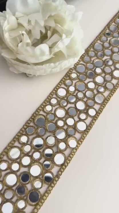 Round Mirror Cutwork Trim Antique Gold