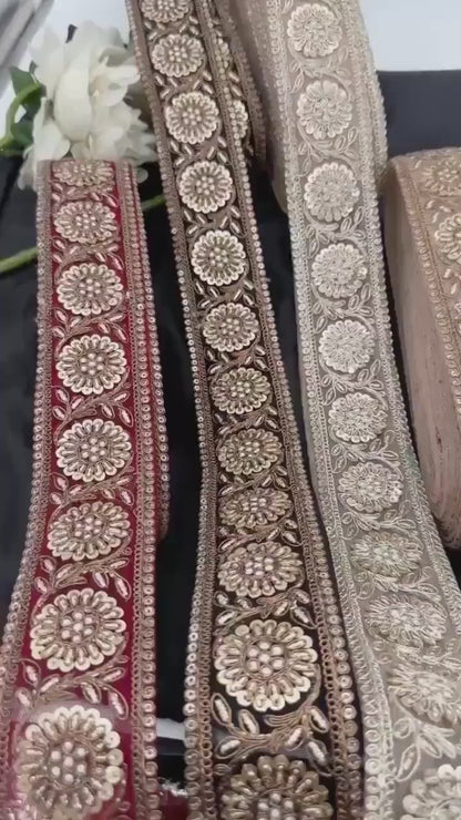 Hand Embroidered Zari Floral Lace Border Bridal Saree